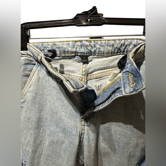 3/$20 Art Class Girls’ Light Wash Flared Cargo Jeans | Size 12 |Trendy Y2K Style - Picture 6 of 8